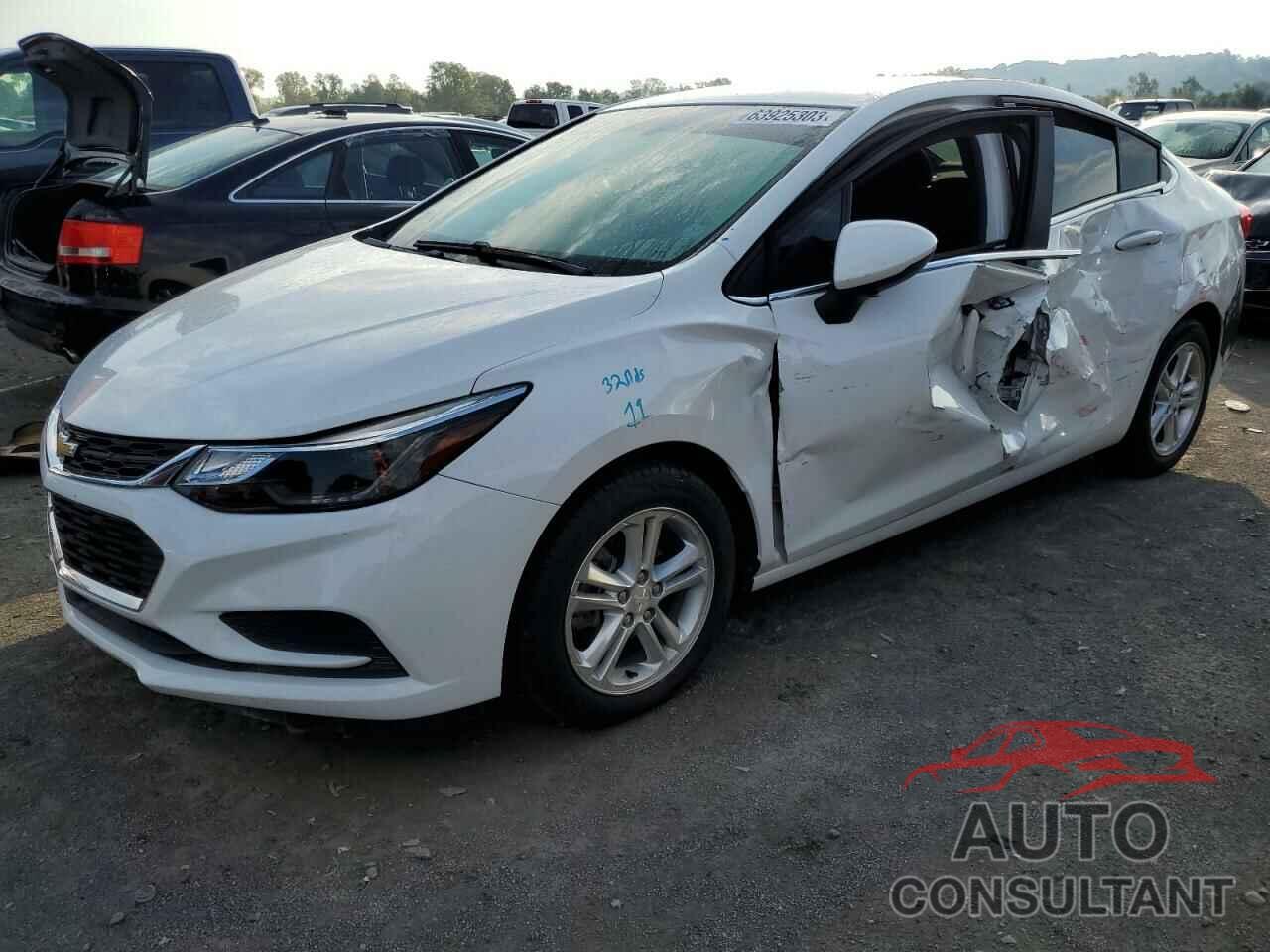 CHEVROLET CRUZE 2017 - 1G1BE5SM3H7245359