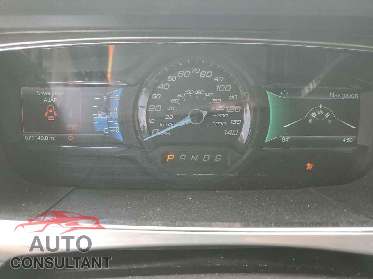 FORD TAURUS 2018 - 1FAHP2E87JG111457