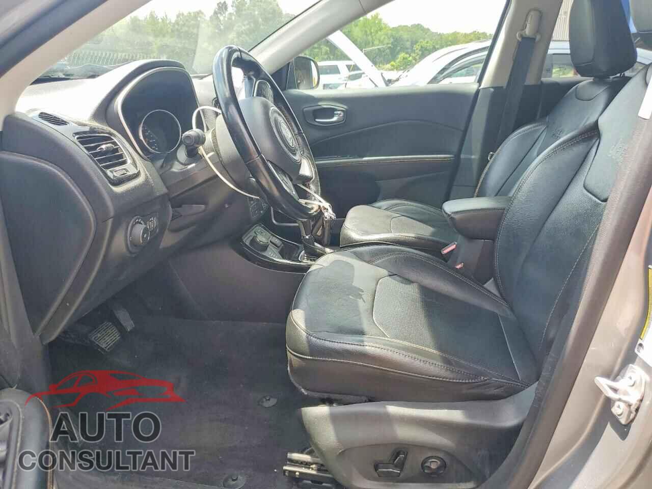JEEP COMPASS 2020 - 3C4NJDCB4LT178444