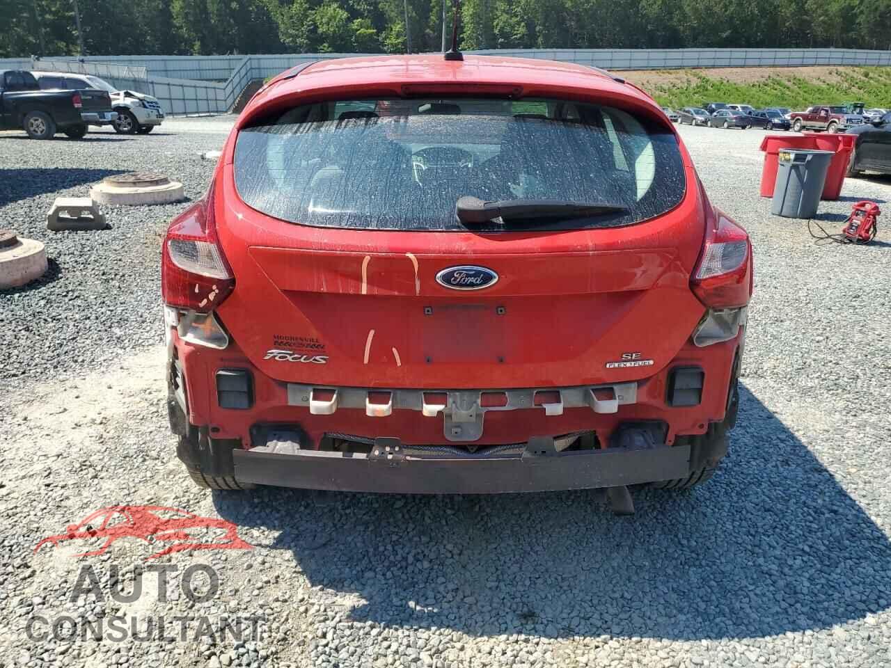 FORD FOCUS 2014 - 1FADP3K27EL409931