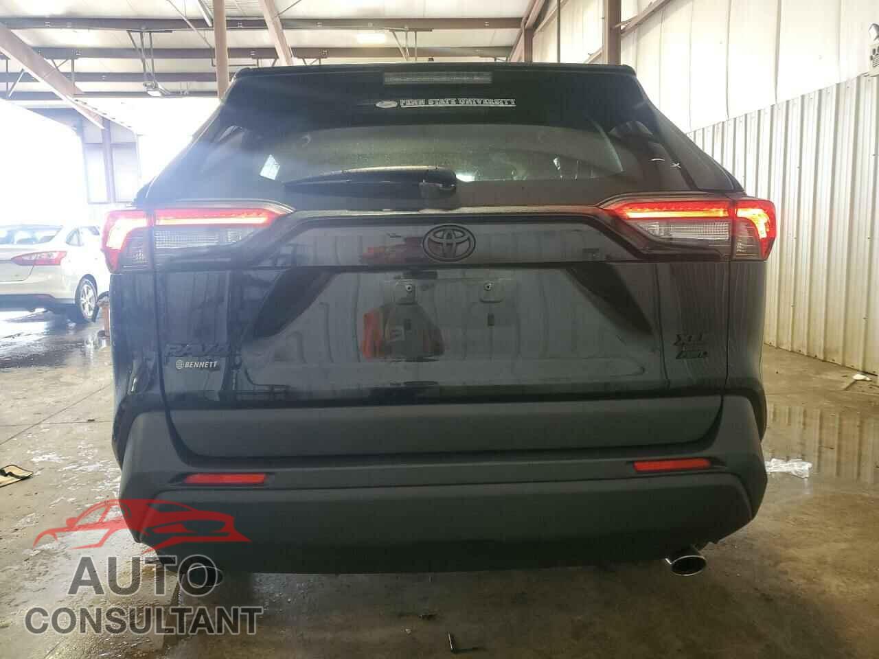 TOYOTA RAV4 2019 - JTMP1RFV6KD038542