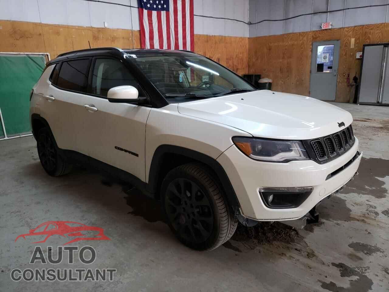 JEEP COMPASS 2019 - 3C4NJDCB9KT754639