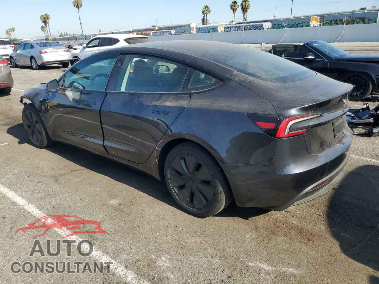 TESLA MODEL 3 2024 - 5YJ3E1EA4RF738730