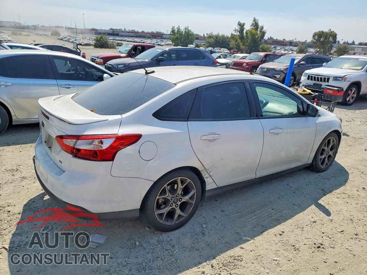 FORD FOCUS 2014 - 1FADP3F21EL248213