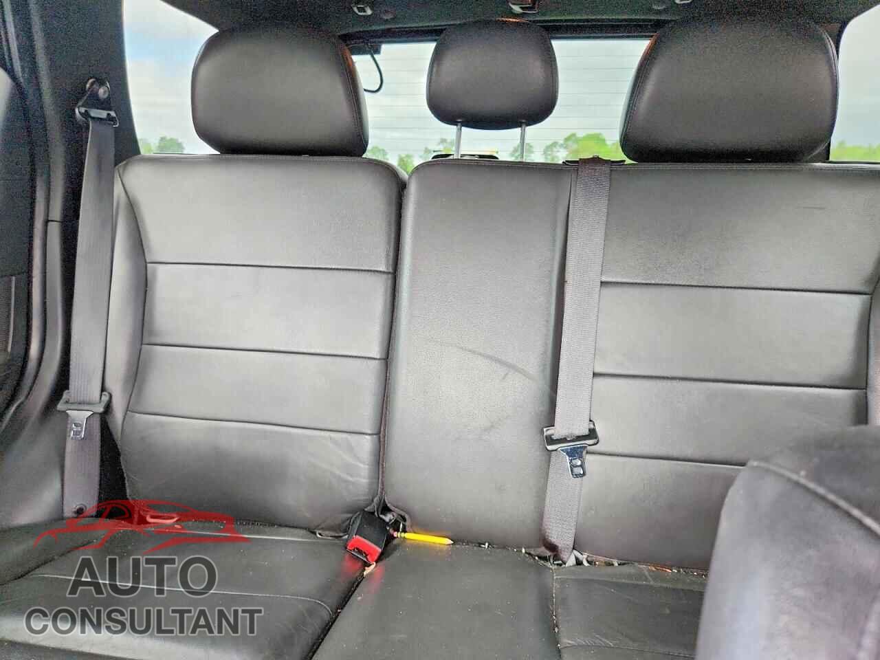 FORD ESCAPE 2011 - 1FMCU9E71BKC27664
