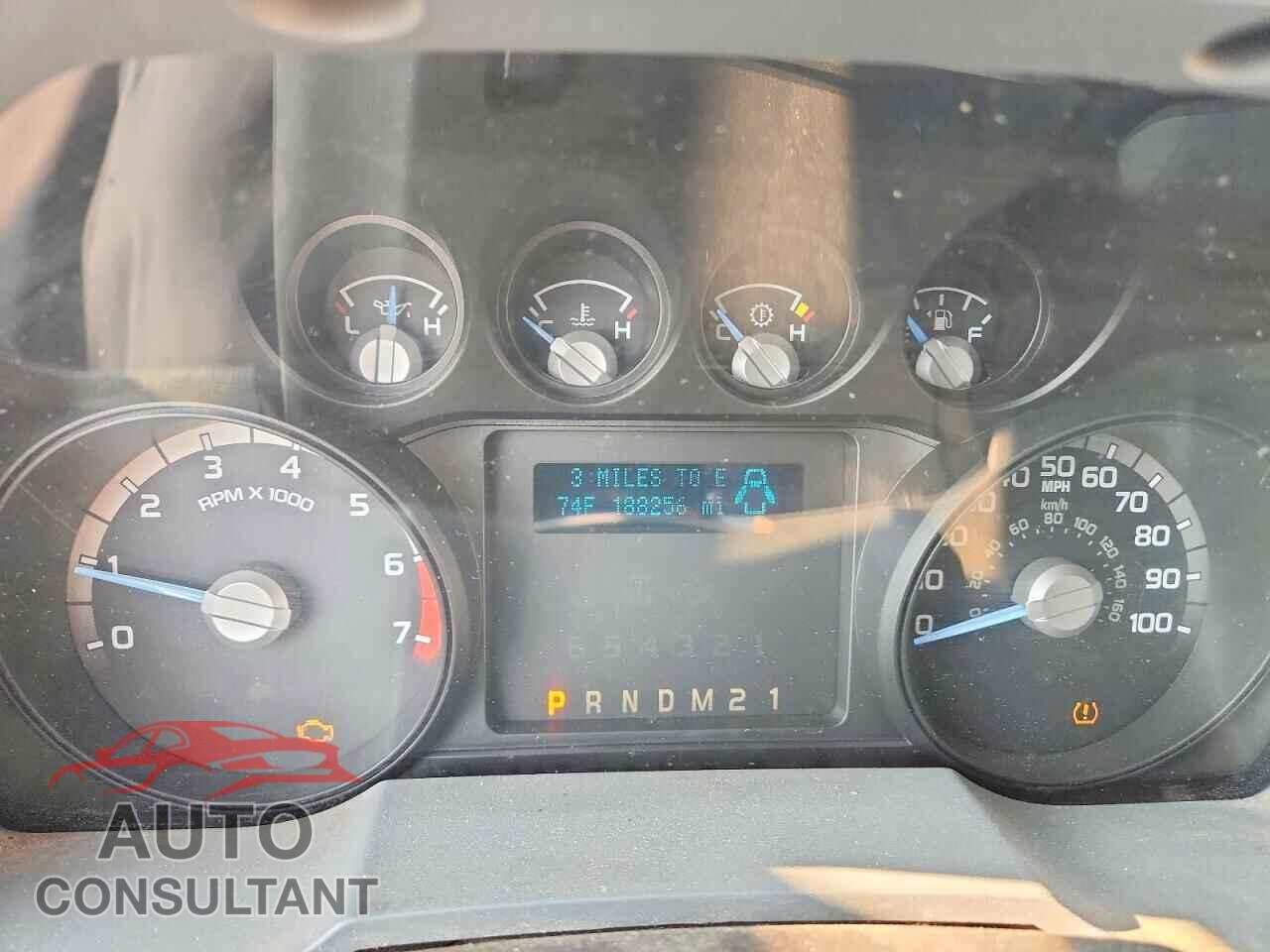 FORD F250 2011 - 1FT7W2B60BEB74151