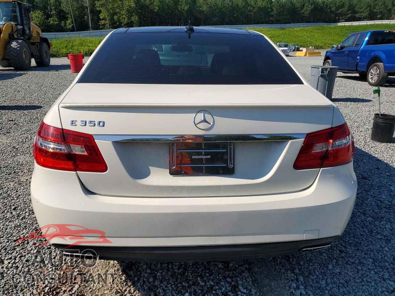 MERCEDES-BENZ E-CLASS 2012 - WDDHF5KBXCA641027