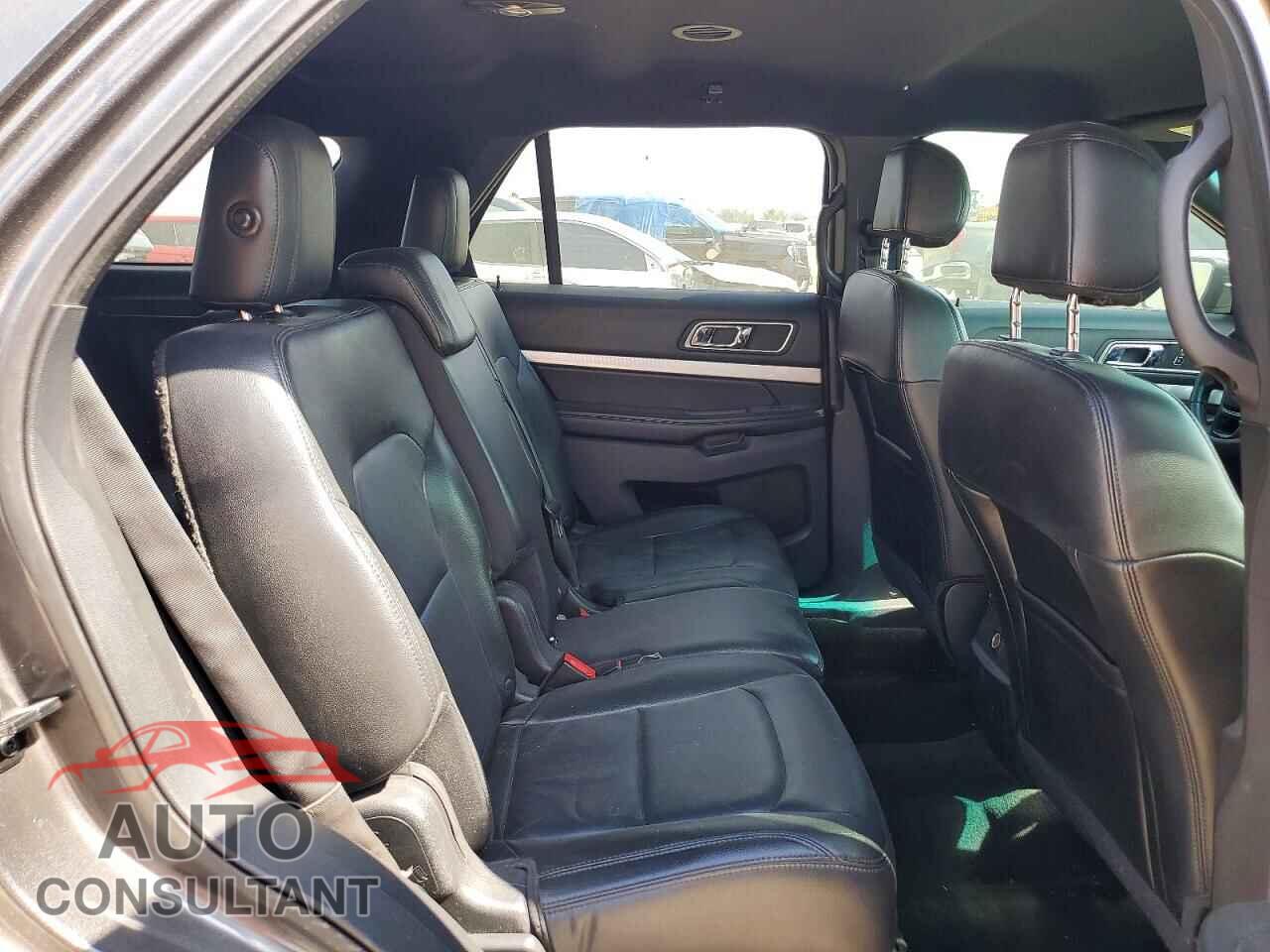 FORD EXPLORER 2027 - 1FM5K7D84GGA84894