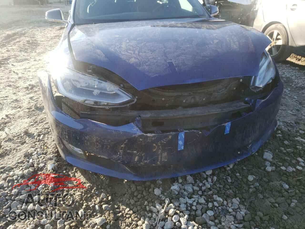 TESLA MODEL S 2018 - 5YJSA1E24JF261771