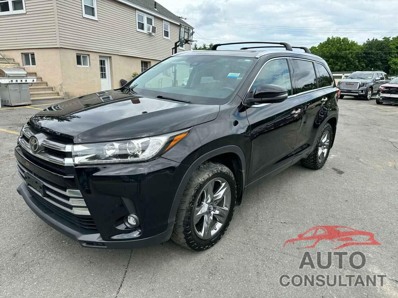 TOYOTA HIGHLANDER 2019 - 5TDDZRFH5KS703604
