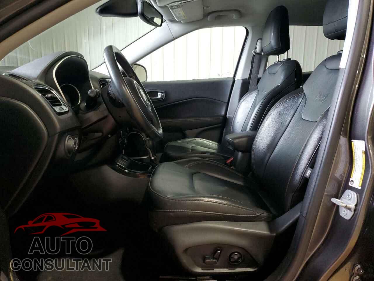 JEEP COMPASS 2019 - 3C4NJCCB6KT802382