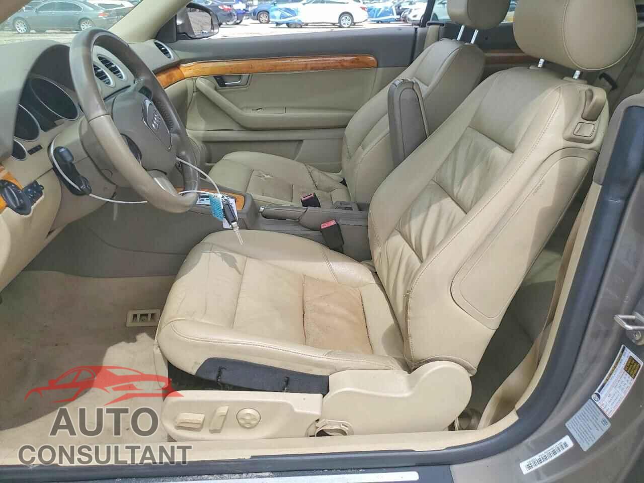 AUDI A4 2009 - WAUAF48H79K011841