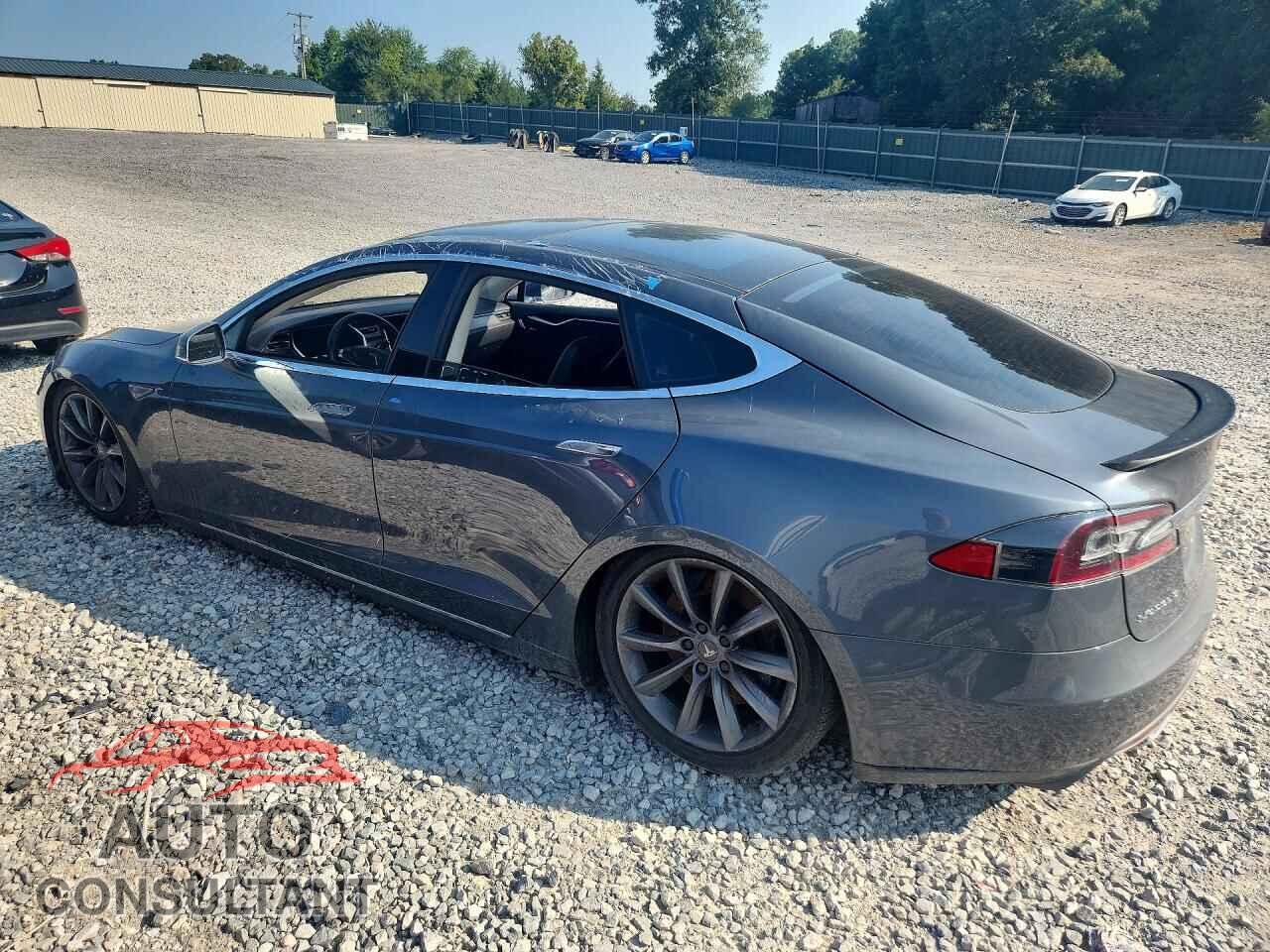 TESLA MODEL S 2012 - 5YJSA1CP8CFP01797