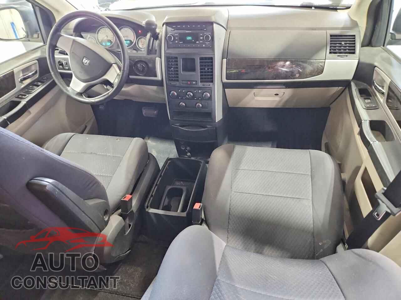 DODGE CARAVAN 2010 - 2D4RN5D11AR353530