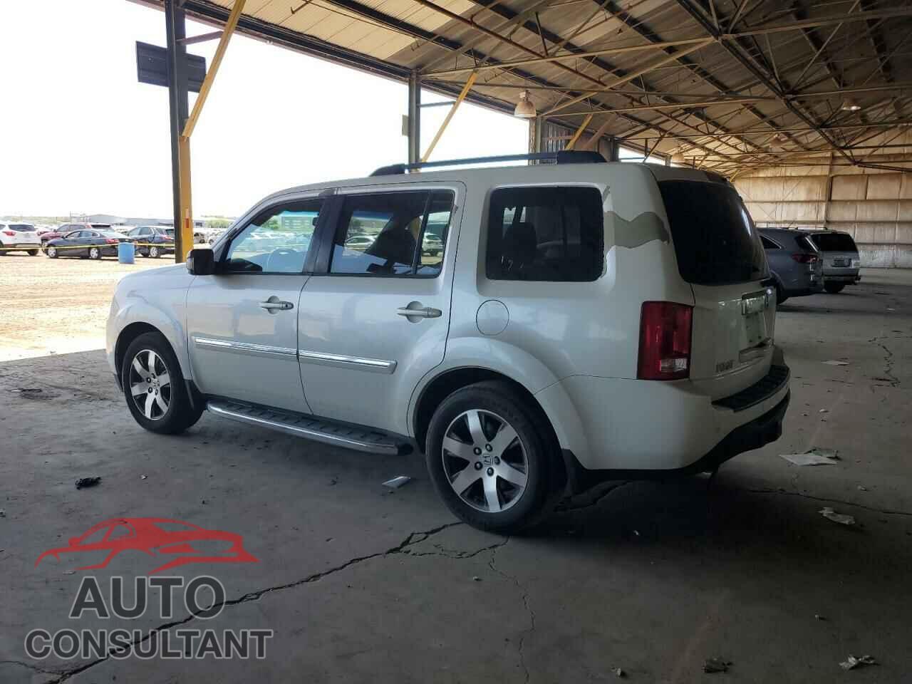 HONDA PILOT 2013 - 5FNYF3H94DB038604
