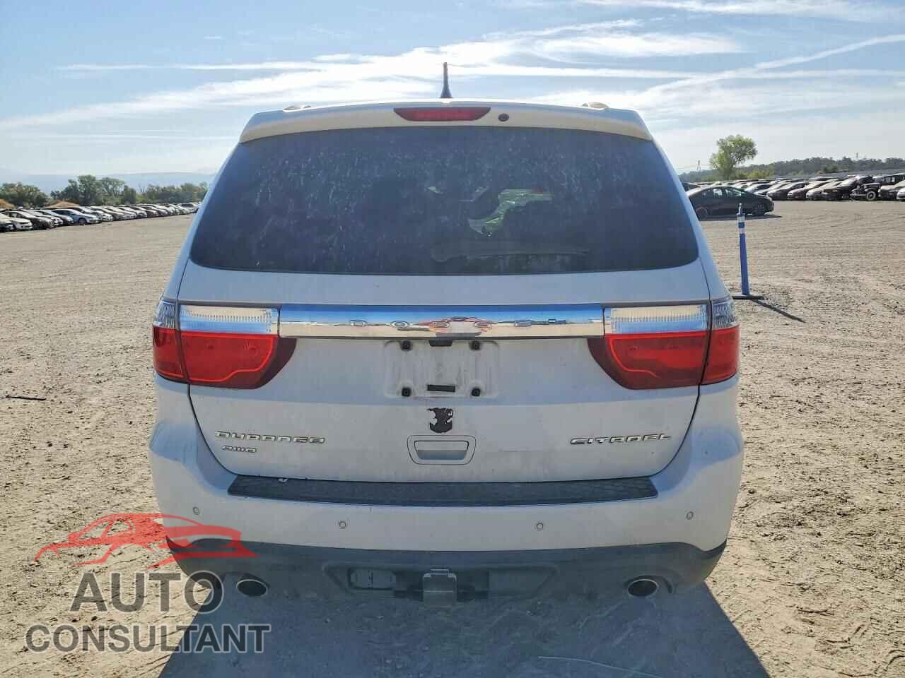 DODGE DURANGO 2013 - 1C4SDJET7DC690128