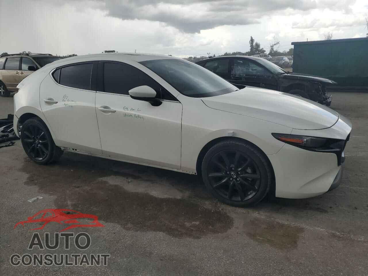 MAZDA 3 2021 - JM1BPAML6M1314962