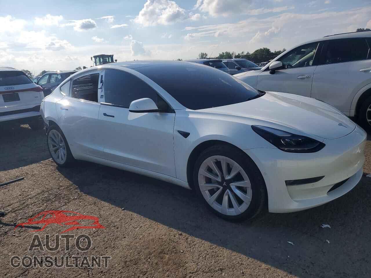 TESLA MODEL 3 2022 - 5YJ3E1EA9NF238704