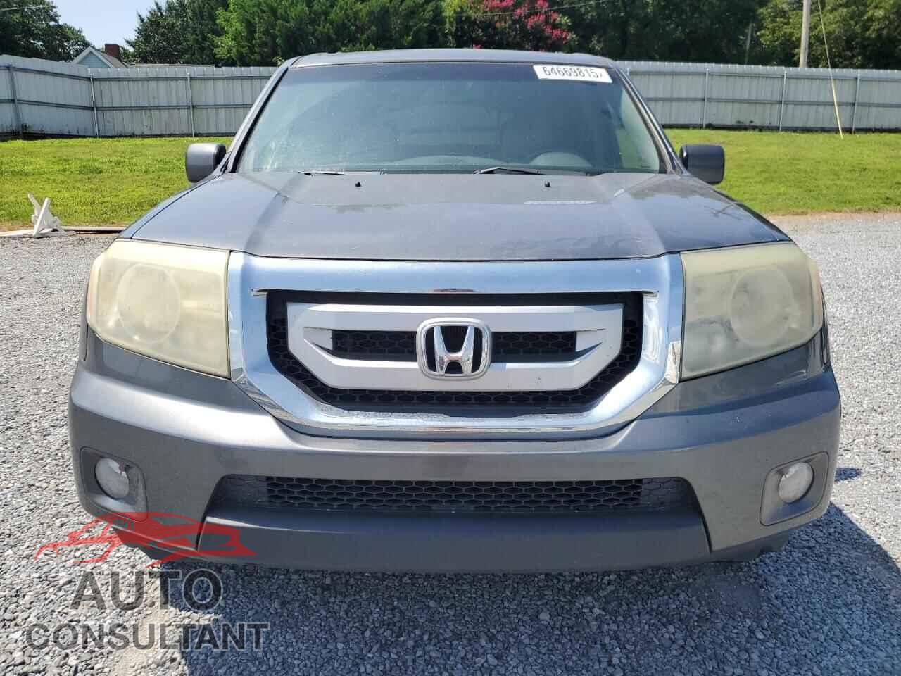 HONDA PILOT 2011 - 5FNYF3H64BB005511