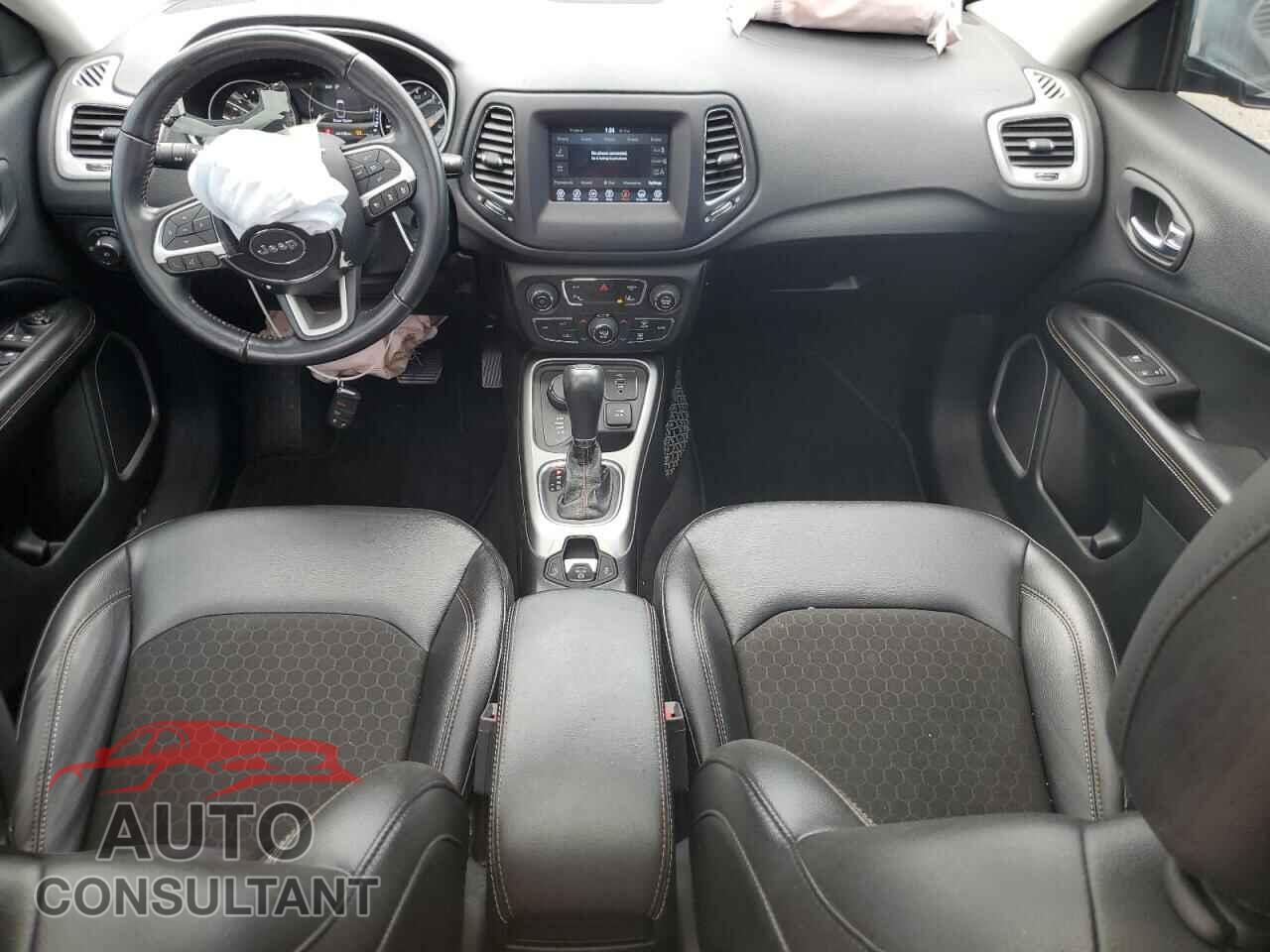 JEEP COMPASS 2020 - 3C4NJDBB1LT252257