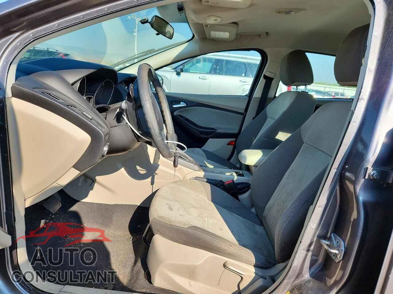 FORD FOCUS 2014 - 1FADP3K22EL431027