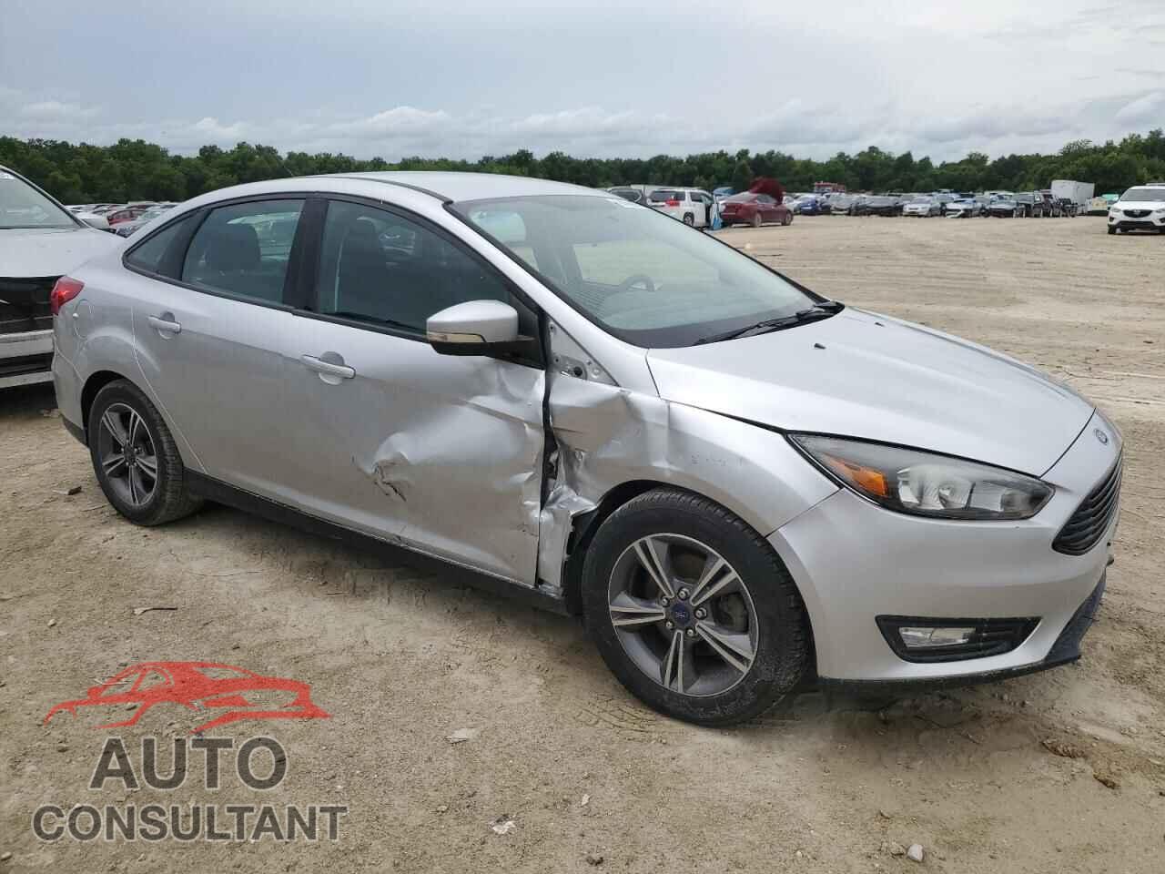 FORD FOCUS 2017 - 1FADP3FE2HL333012