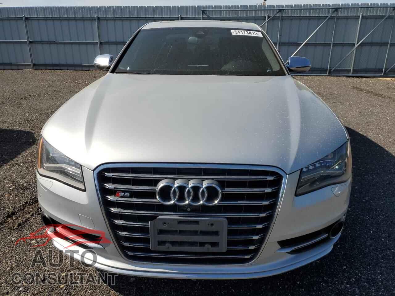AUDI S8 2014 - WAUD2AFD2EN013688