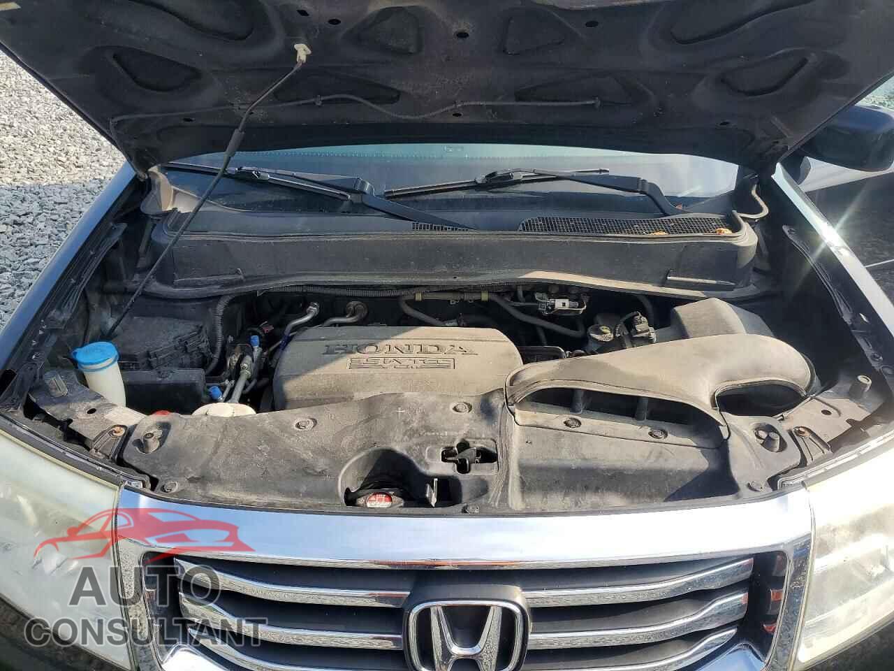 HONDA PILOT 2013 - 5FNYF4H7XDB020273
