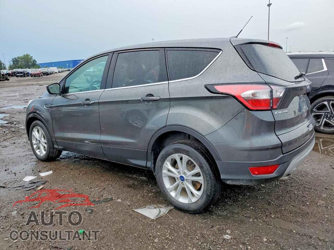 FORD ESCAPE 2017 - 1FMCU0GD4HUE91702