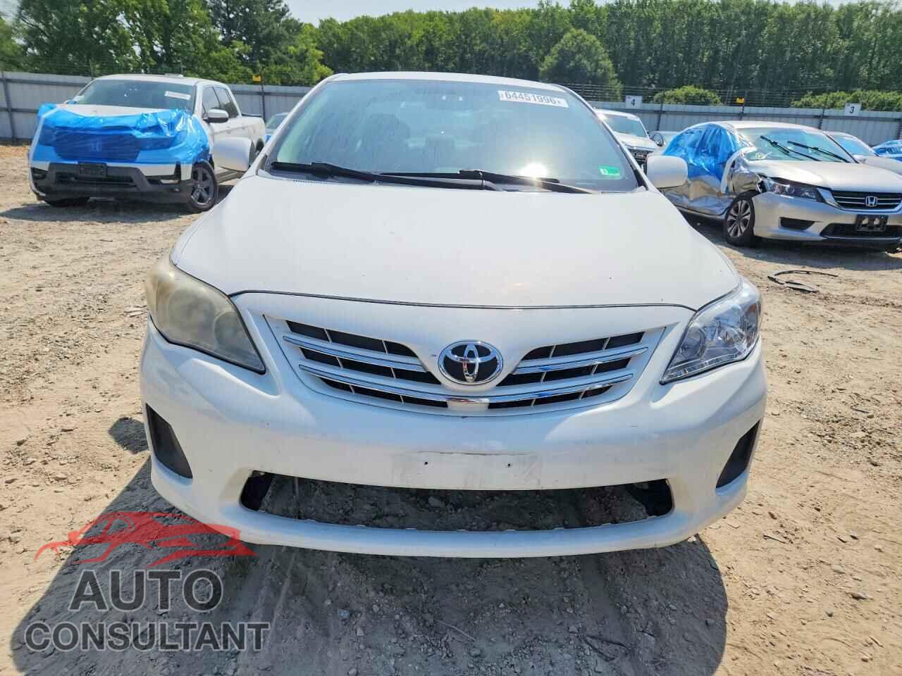 TOYOTA COROLLA 2013 - 2T1BU4EE2DC099439