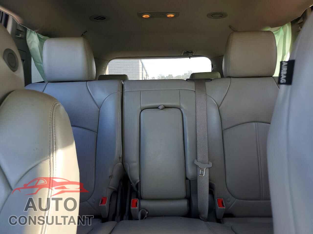 CHEVROLET TRAVERSE 2013 - 1GNKRJKD0DJ138097