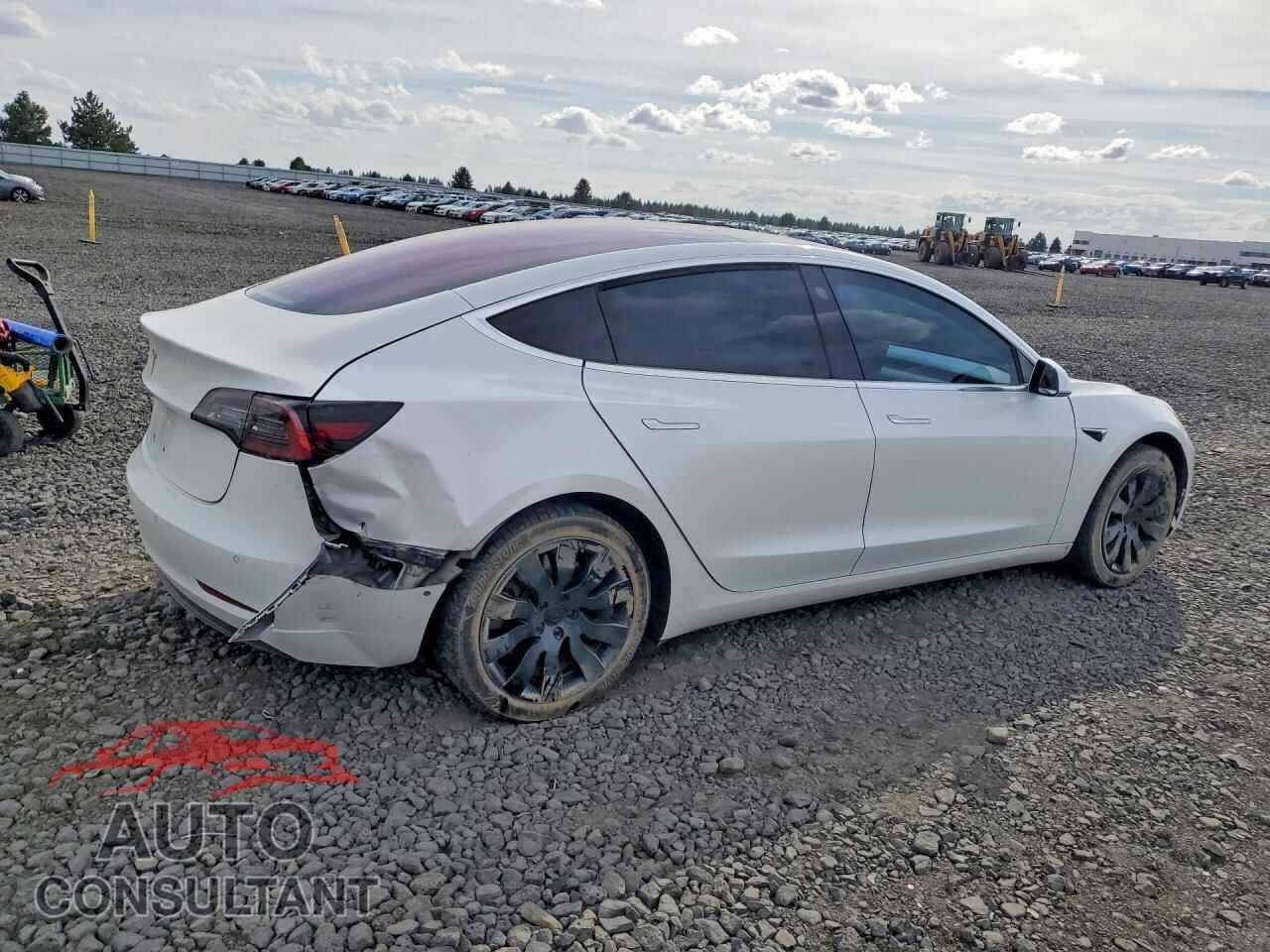TESLA MODEL 3 2018 - 5YJ3E1EA1JF017169