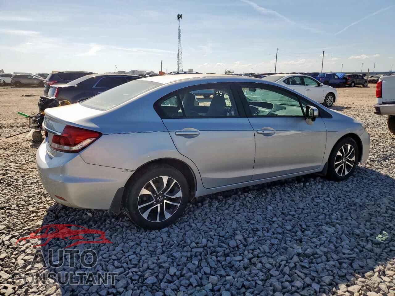 HONDA CIVIC 2015 - 19XFB2F88FE064414