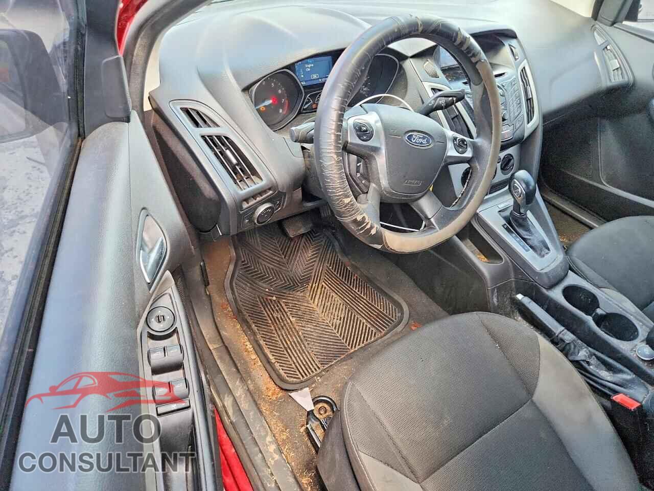 FORD FOCUS 2014 - 1FADP3F25EL320403