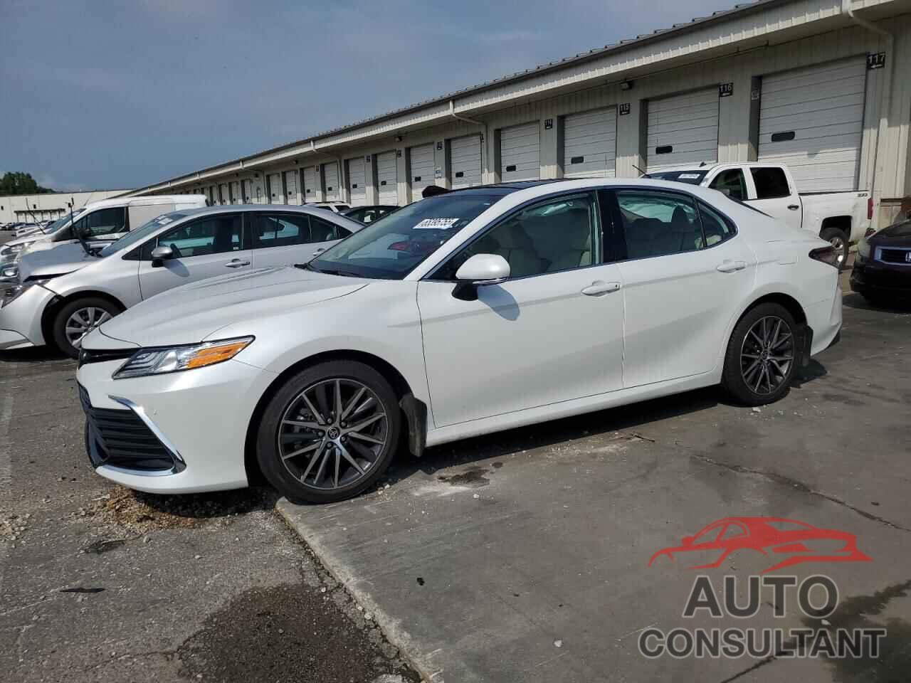 TOYOTA CAMRY 2024 - 4T1FZ1AK2RU098942