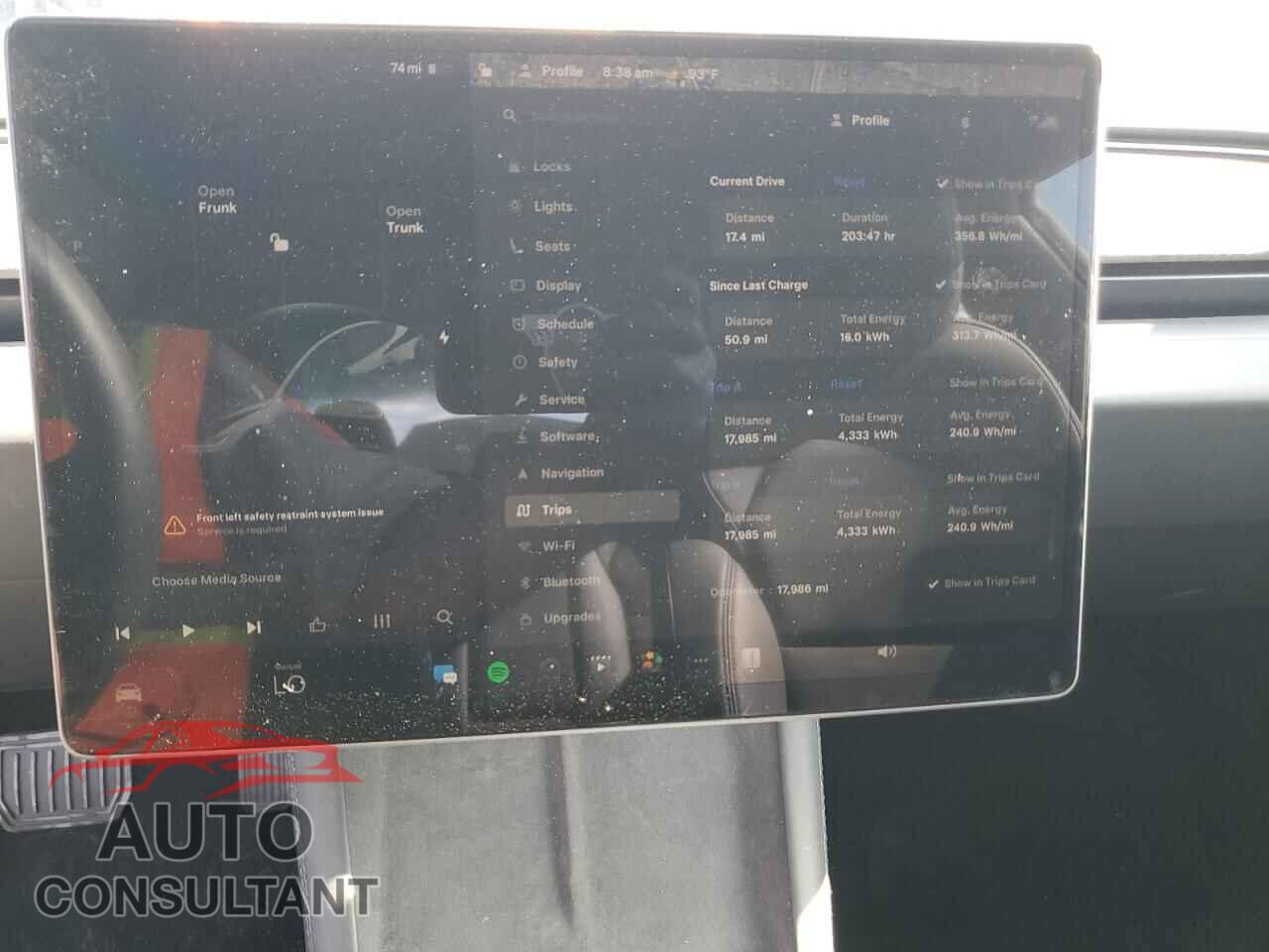 TESLA MODEL 3 2024 - 5YJ3E1EA5RF737487