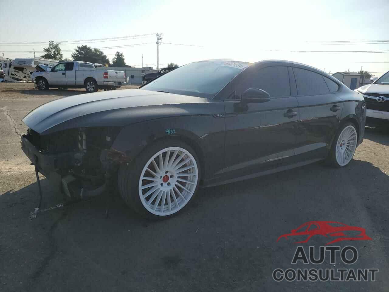 AUDI A5 2018 - WAUENCF59JA021725