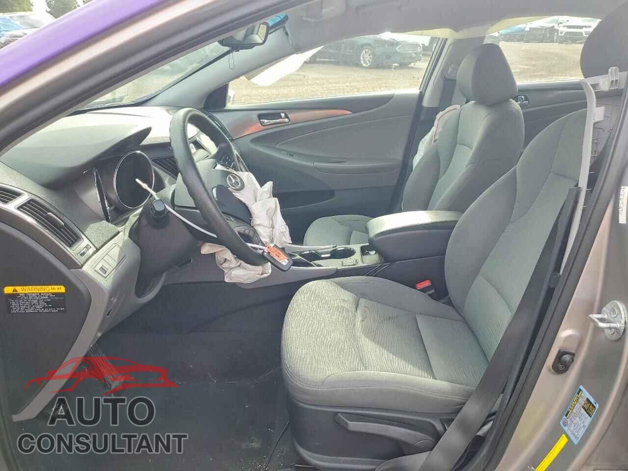 HYUNDAI SONATA 2013 - KMHEC4A43DA085062