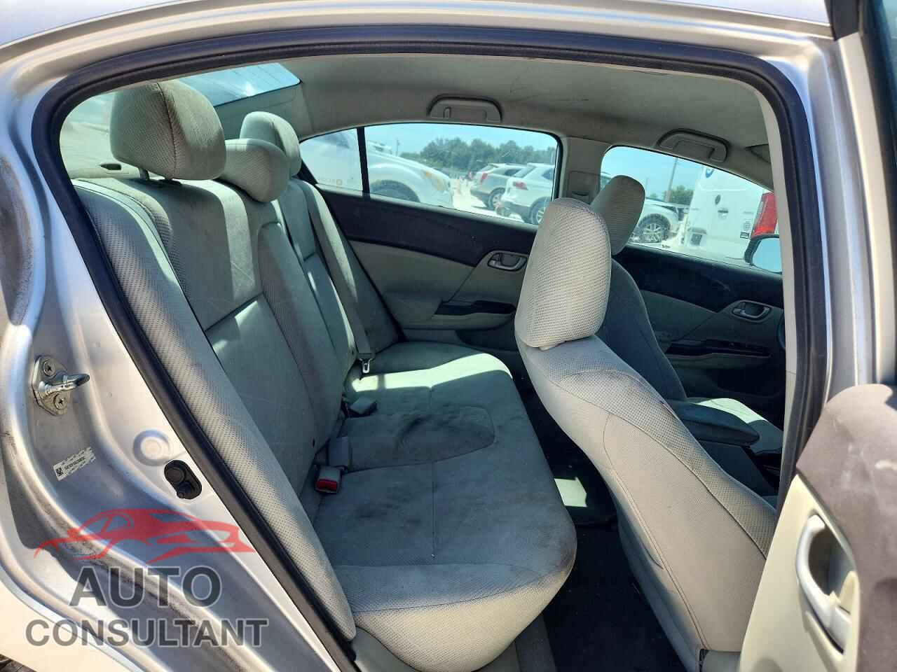 HONDA CIVIC 2012 - 19XFB2F55CE058202