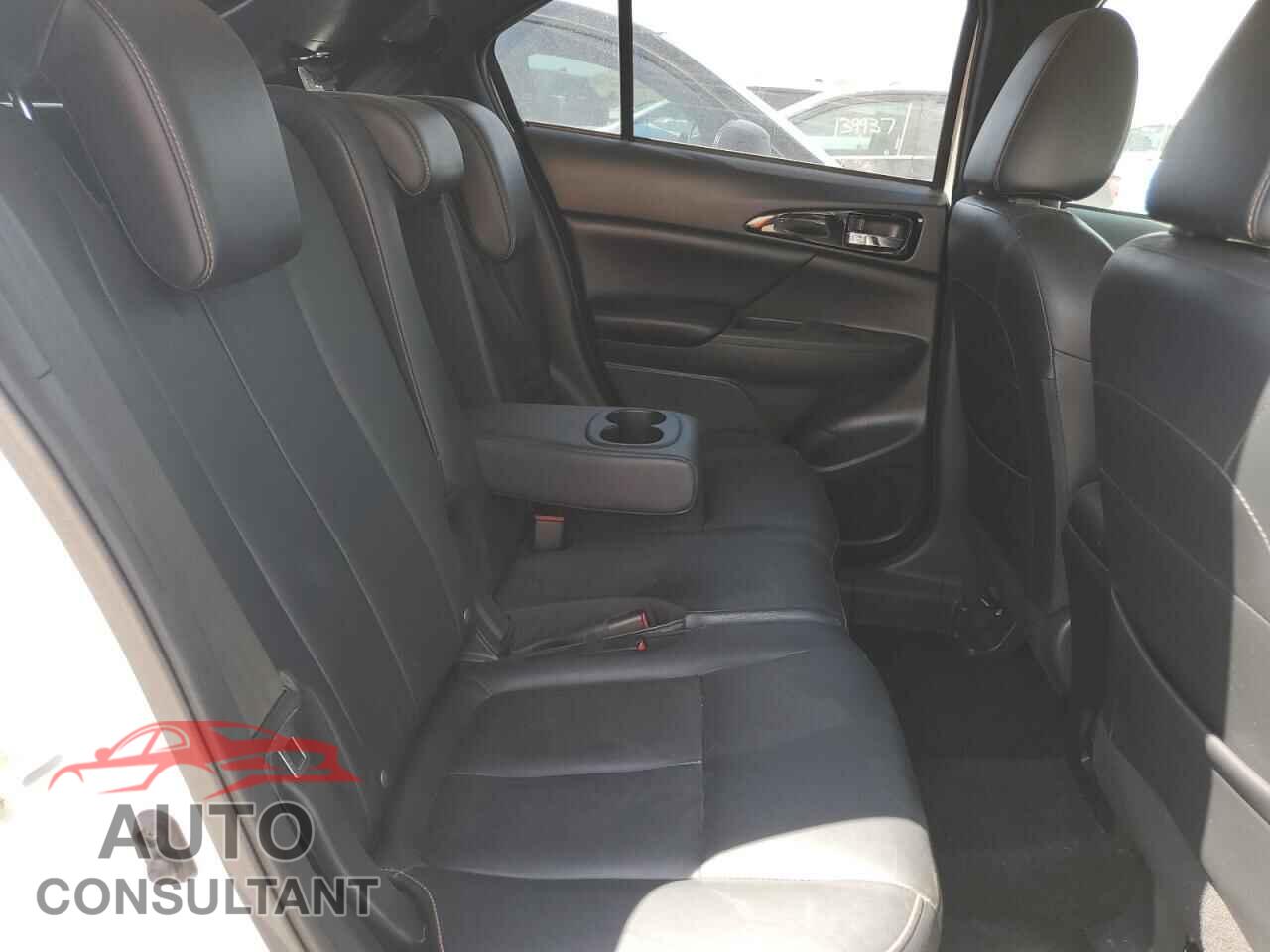 MITSUBISHI ECLIPSE 2018 - JA4AT5AA2JZ047683