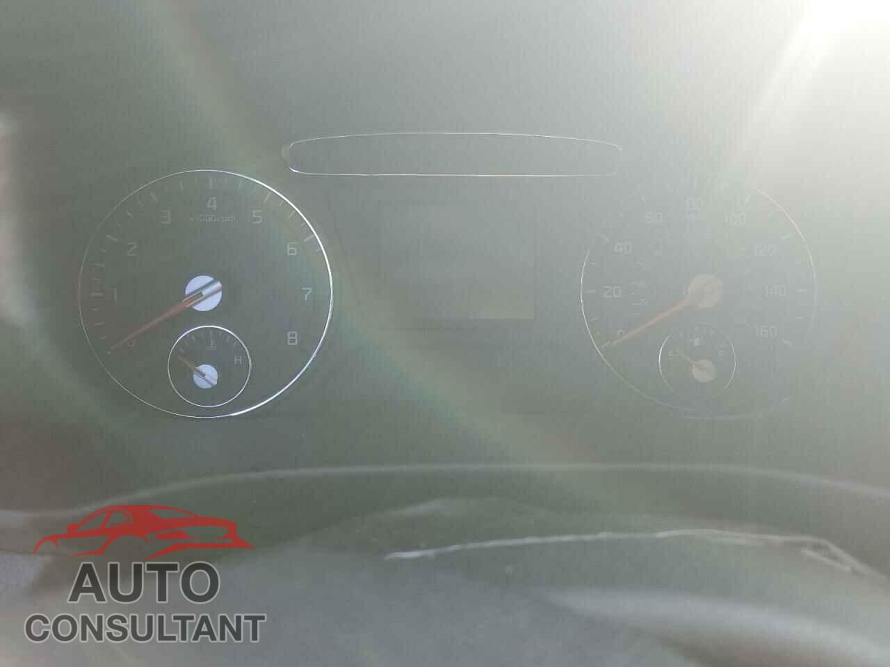 KIA SORENTO 2018 - 5XYPG4A34JG396830