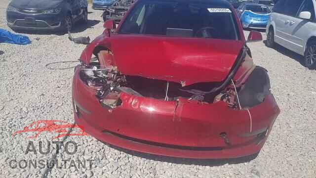 TESLA MODEL 3 2019 - 5YJ3E1EB5KF496755