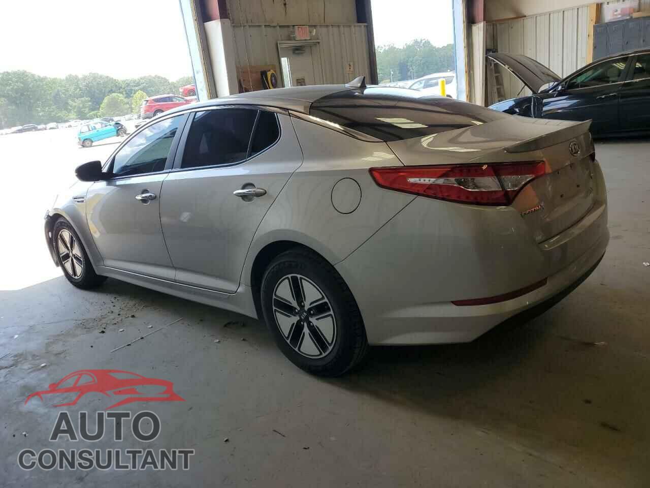 KIA OPTIMA 2011 - KNAGM4AD5B5007850