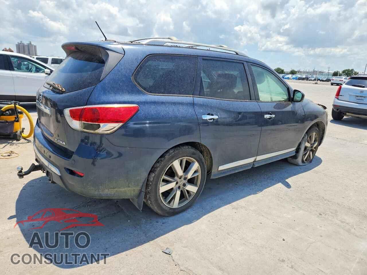 NISSAN PATHFINDER 2013 - 5N1AR2MN0DC649874