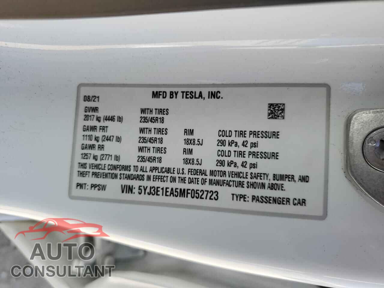 TESLA MODEL 3 2021 - 5YJ3E1EA5MF052723