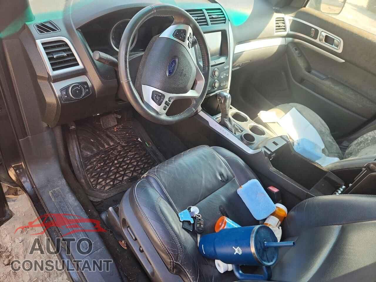 FORD EXPLORER 2011 - 1FMHK7D82BGA10556