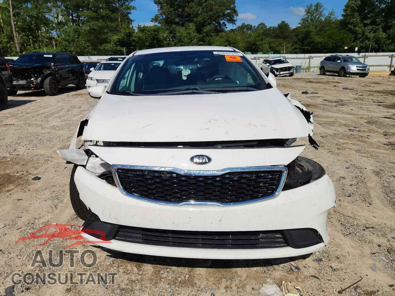 KIA FORTE 2017 - 3KPFK4A77HE064613