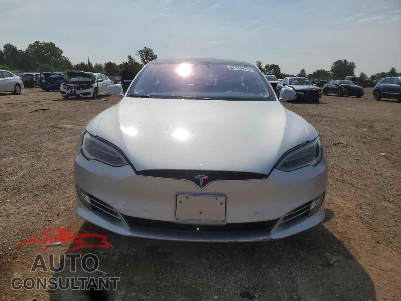 TESLA MODEL S 2017 - 5YJSA1E25HF207342