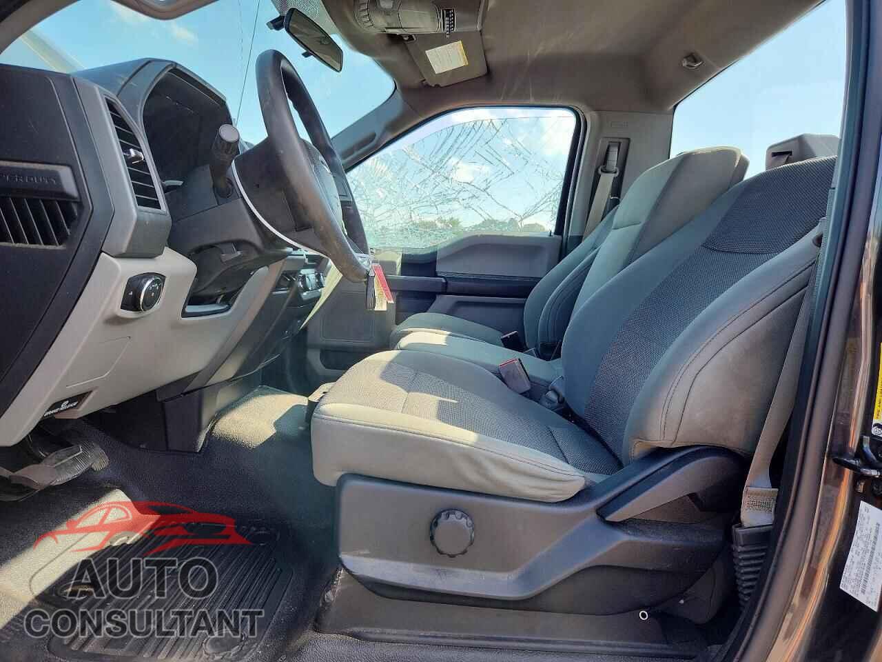 FORD F250 2017 - 1FTBF2B65HEE74349