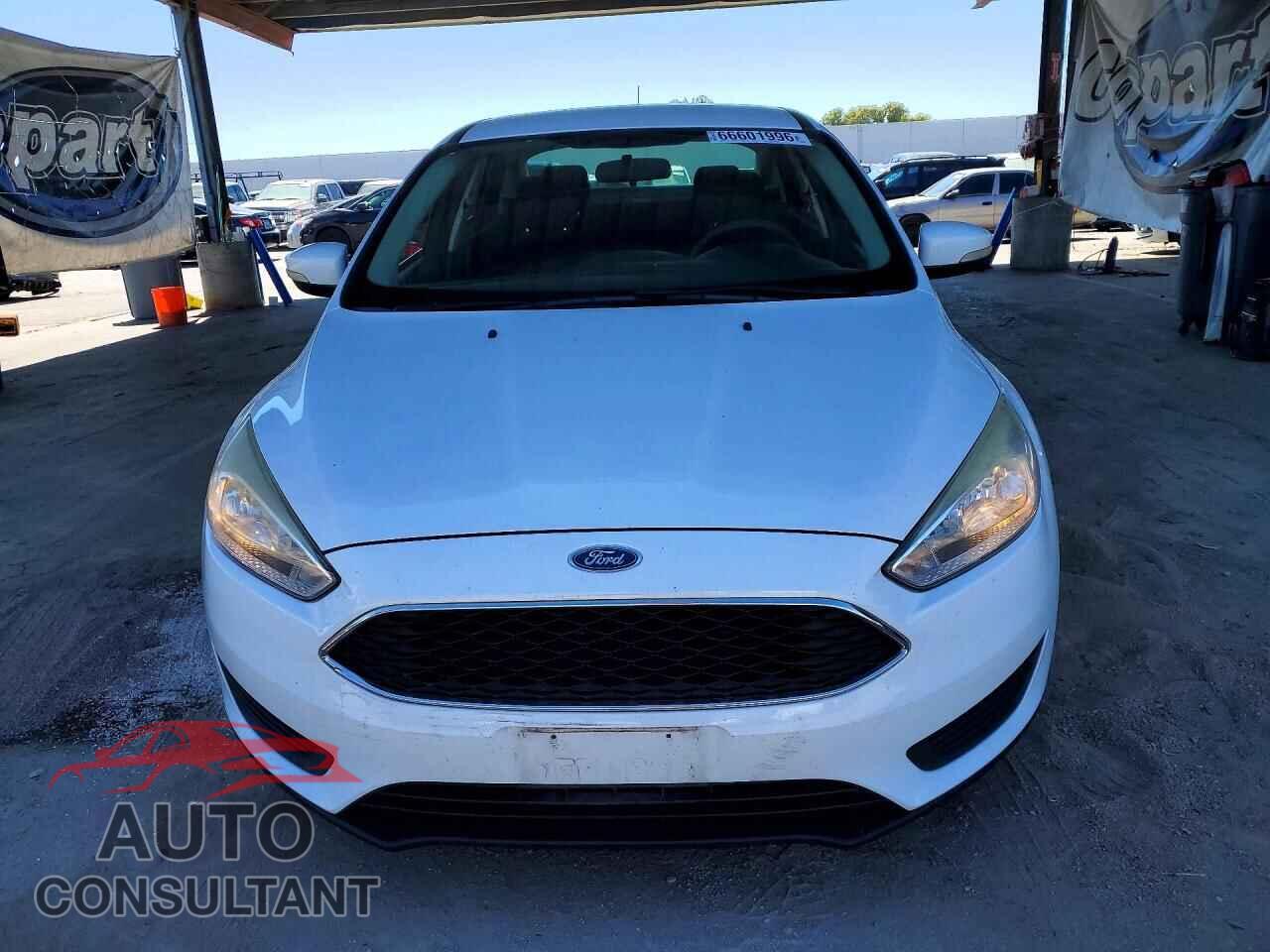 FORD FOCUS 2017 - 1FADP3F22HL315888